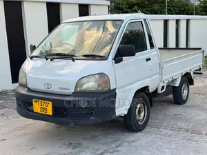 Photo - Toyota Litehiace