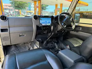 Toyota Land Cruiser 2019 Beige