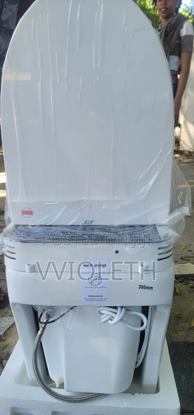 Smart Toilet/ Sensor Toilet