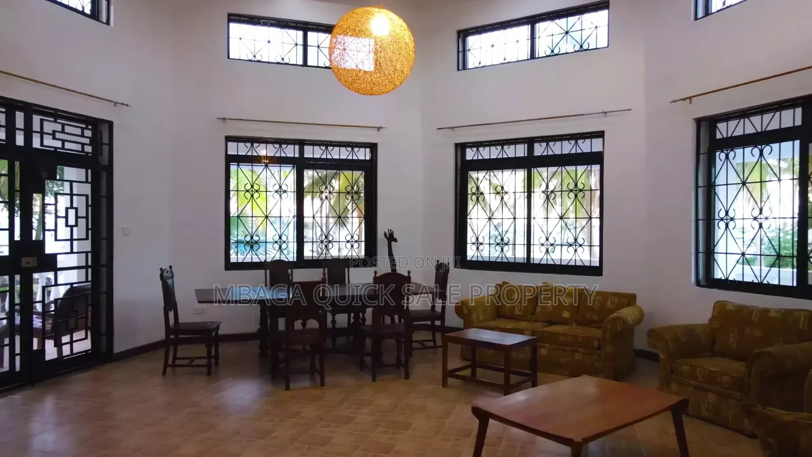 8bdrm House in Mbezi Beach Kidimbwi for sale