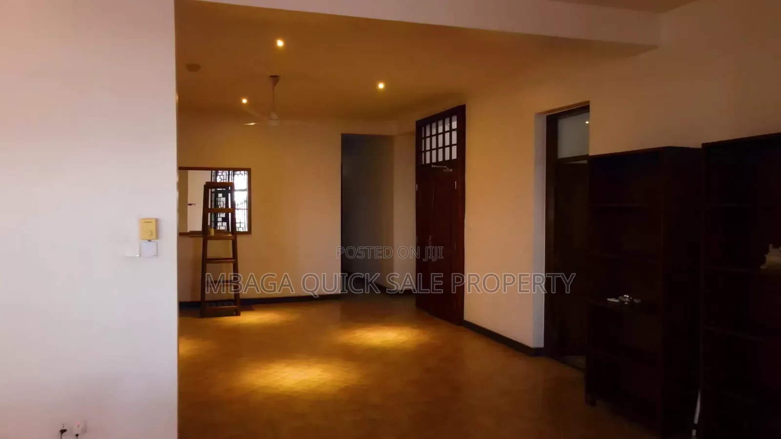8bdrm House in Mbezi Beach Kidimbwi for sale