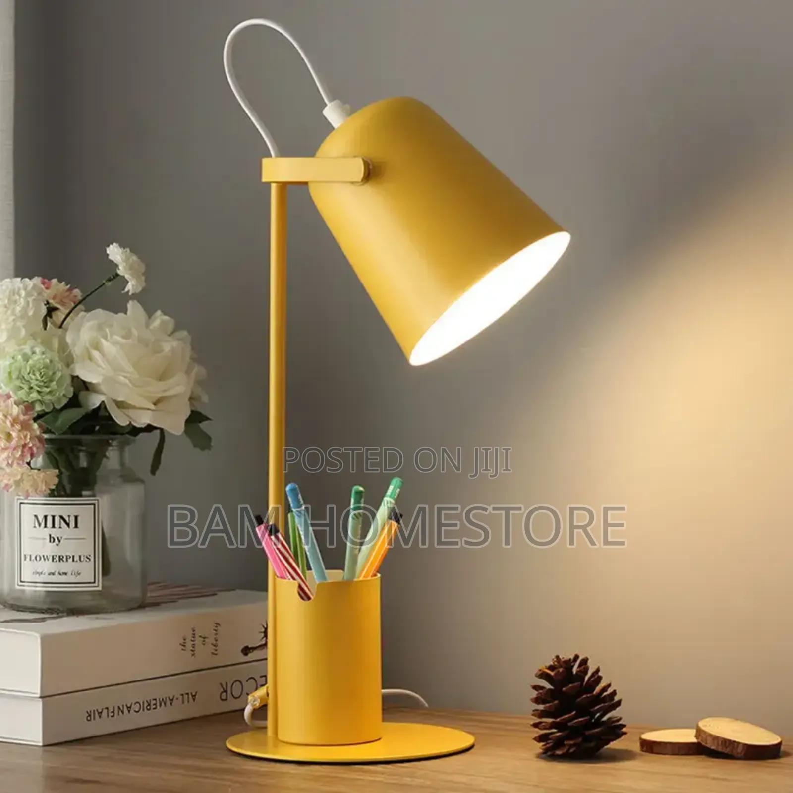 Classic Desktop Table Lamp