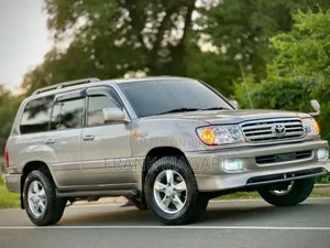 Toyota Land Cruiser 90 Automatic 2000 Silver