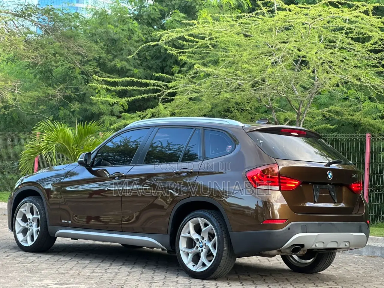 BMW X1 2014 Brown