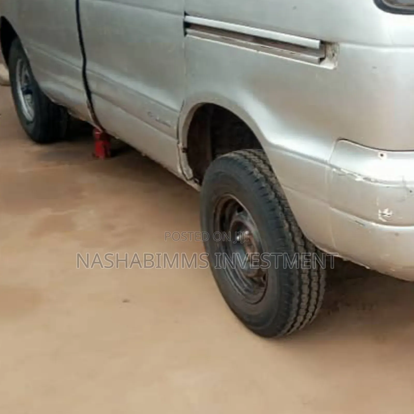 Toyota Noah 2001 Silver