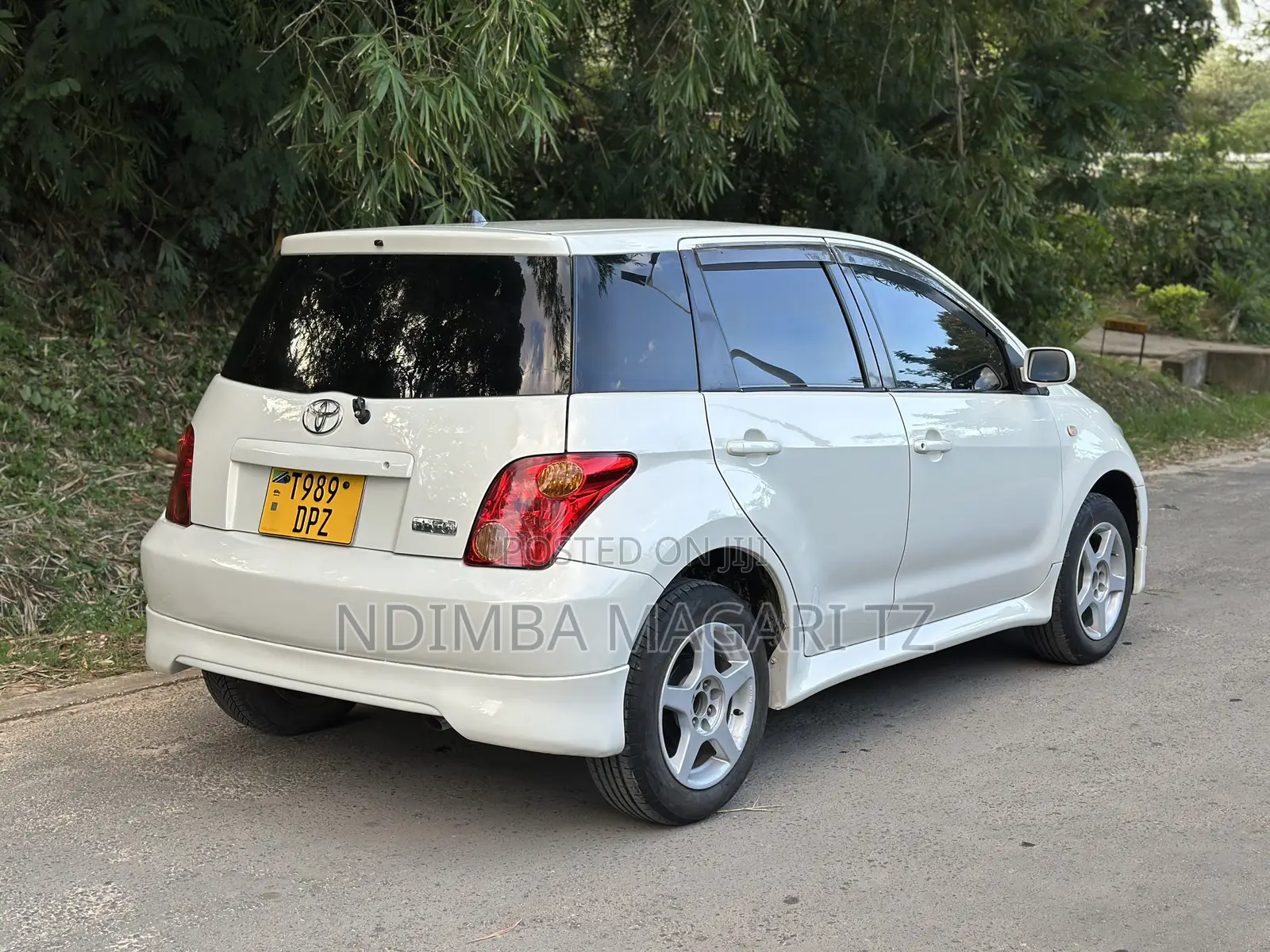 Toyota IST 2004 Pearl