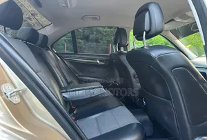 Mercedes-Benz C-Class 2008 Gold