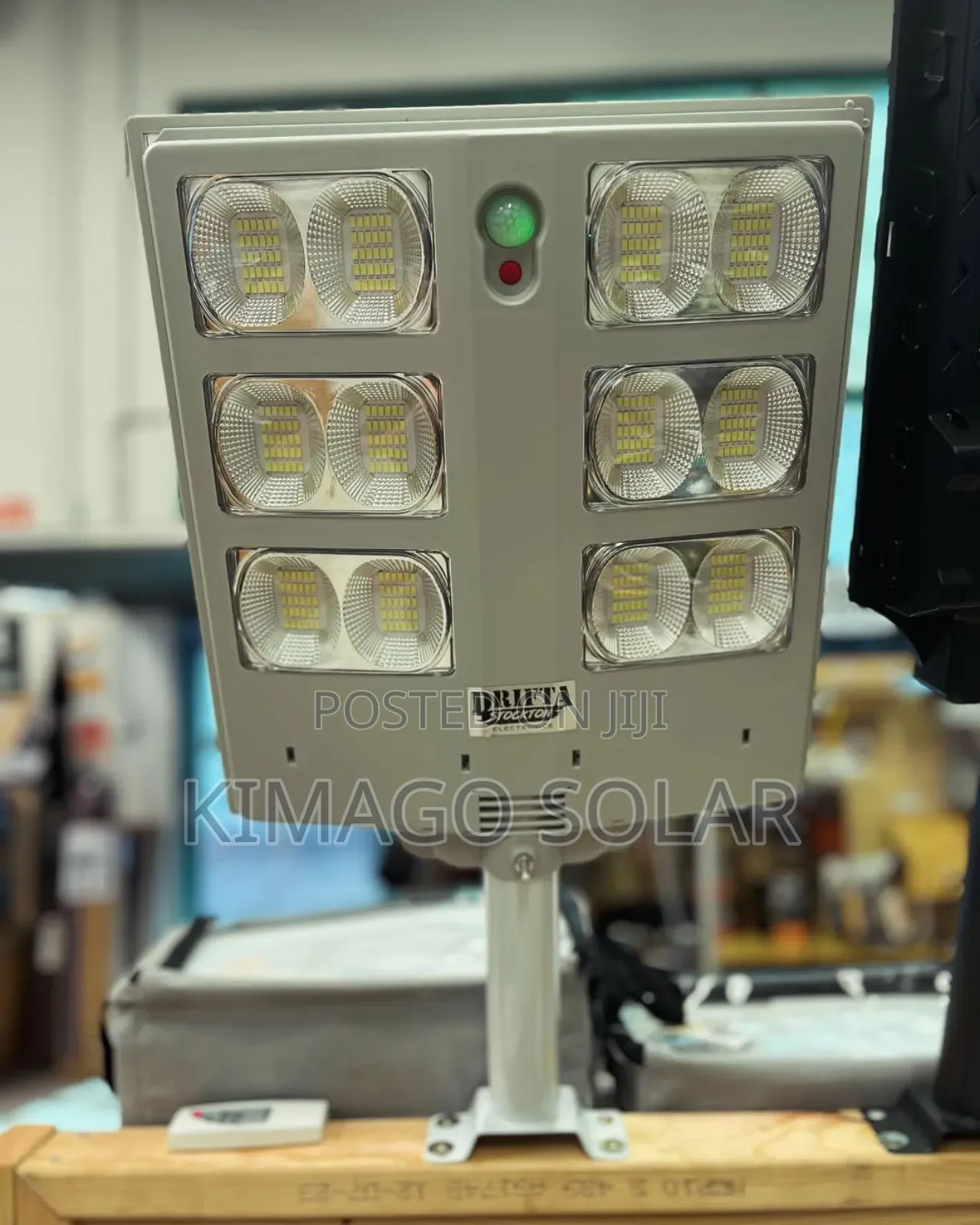 Best Solar 1000w Light for Homes and Shops
