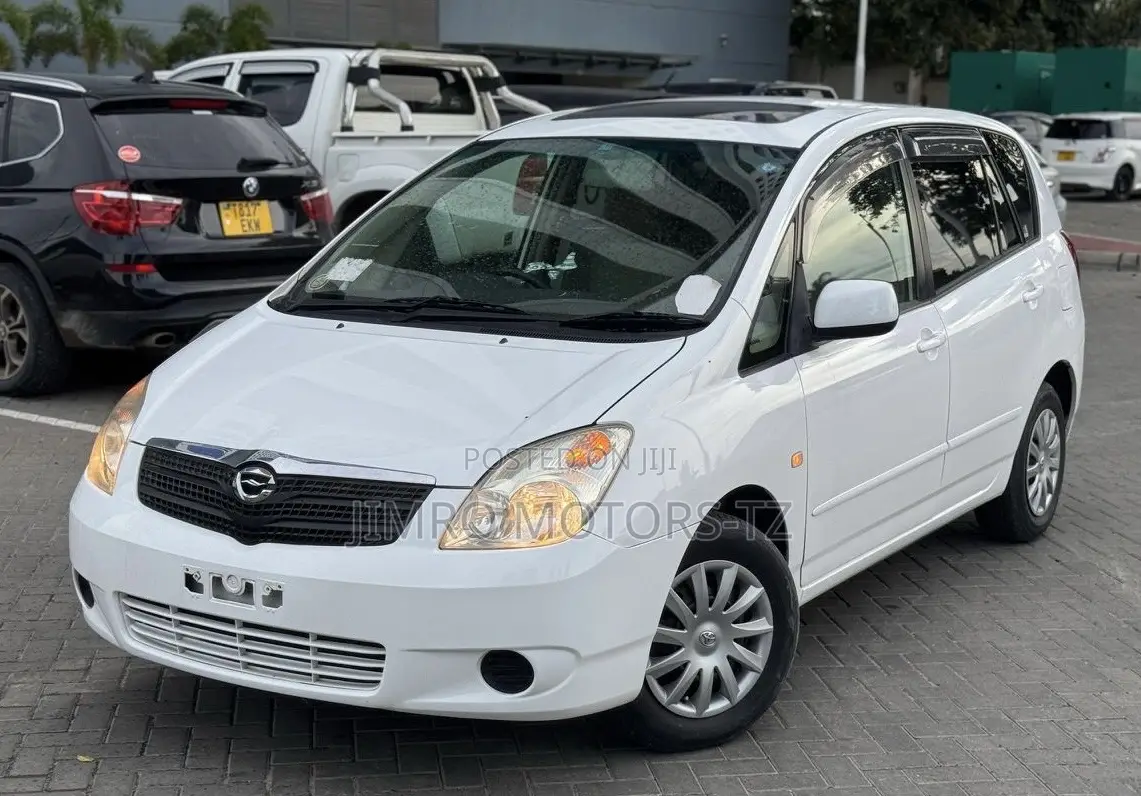 Toyota Corolla Spacio 2003 White