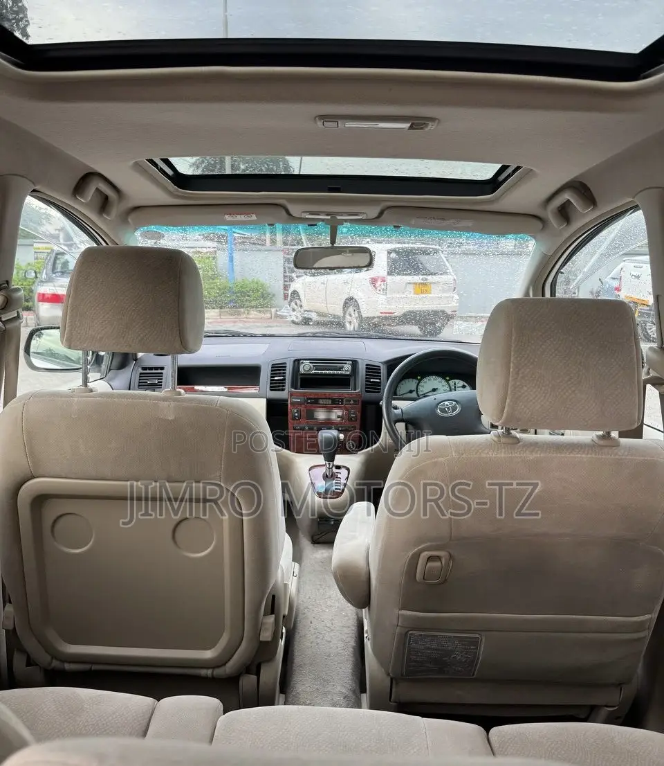 Toyota Corolla Spacio 2003 White