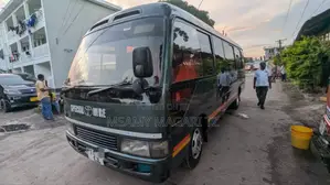 Toyota Coaster 1999 Green