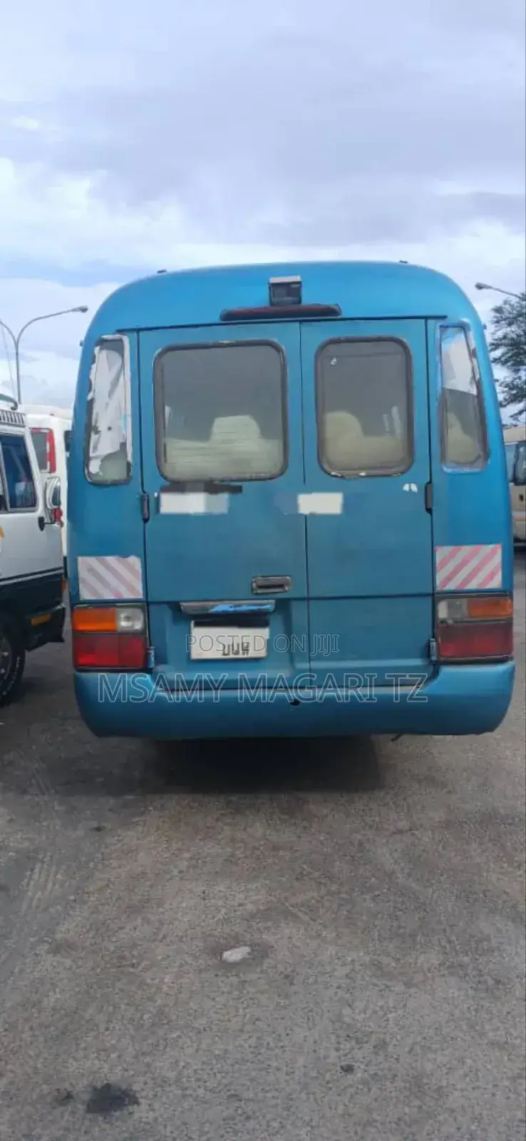 Toyota Coaster 1998 Blue