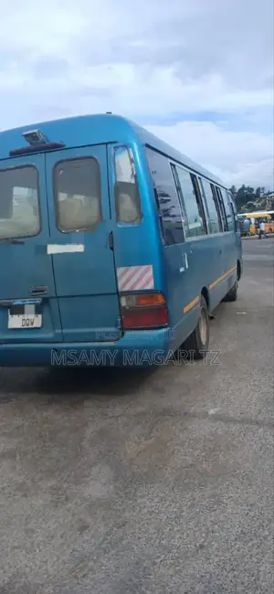 Toyota Coaster 1998 Blue