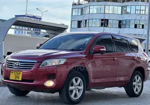 Toyota Vanguard 2008 Red