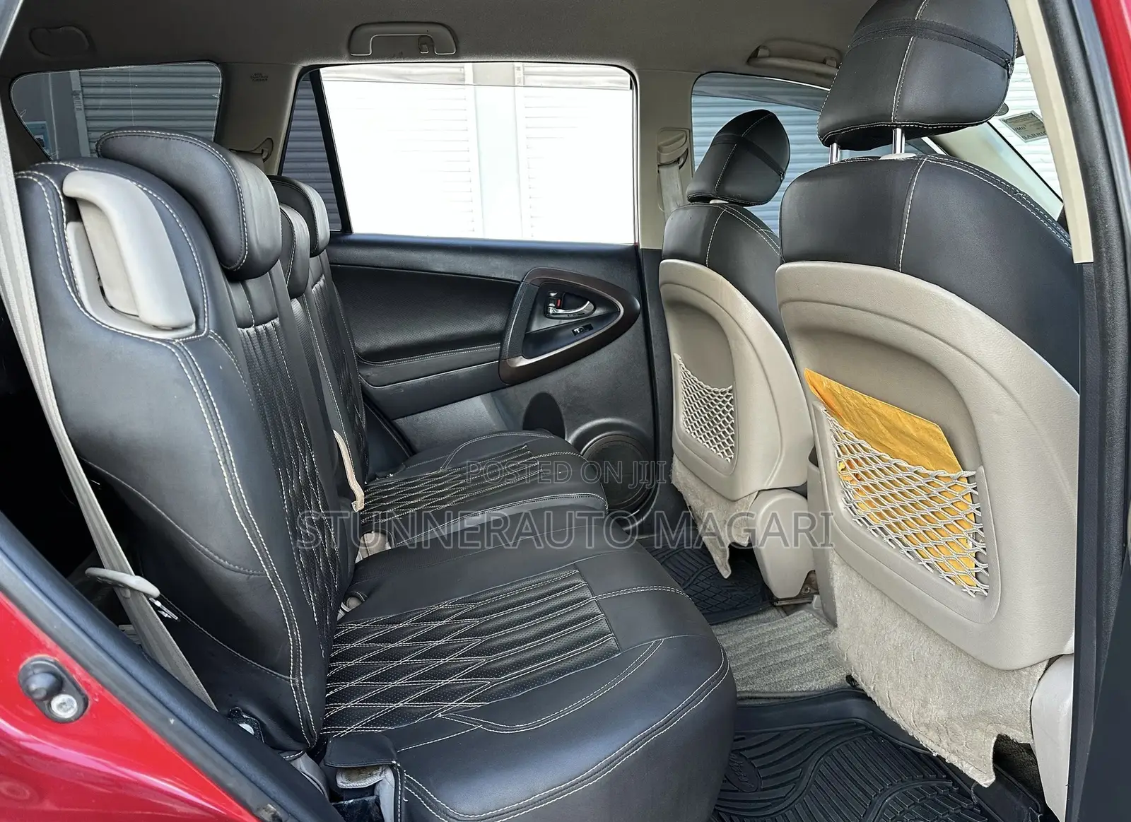 Toyota Vanguard 2008 Red