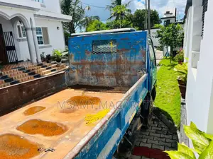 Canter Tipper Mayai