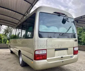 Toyota Coaster 2001 Gold