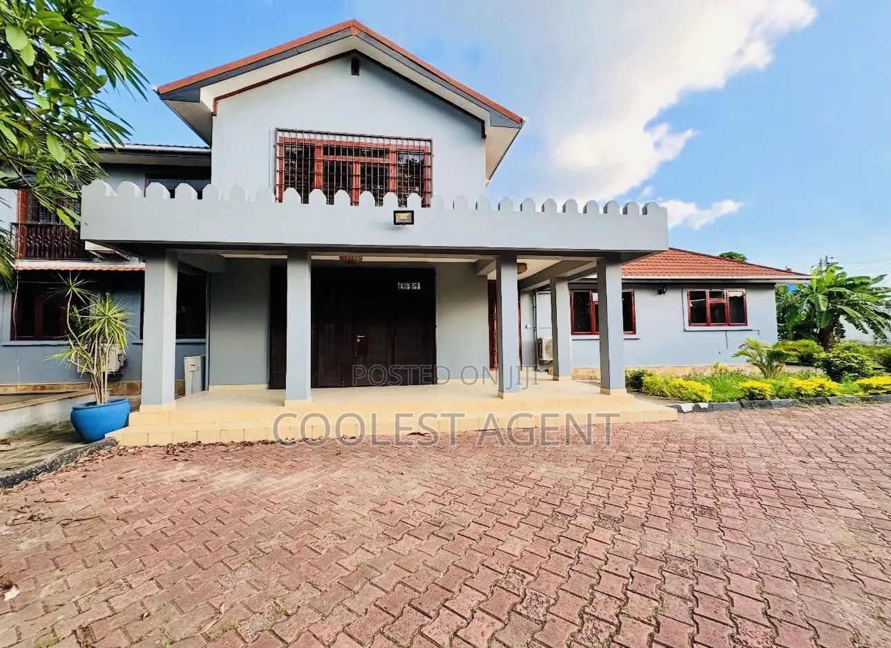 6bdrm Mansion in Coolest Estate for rent