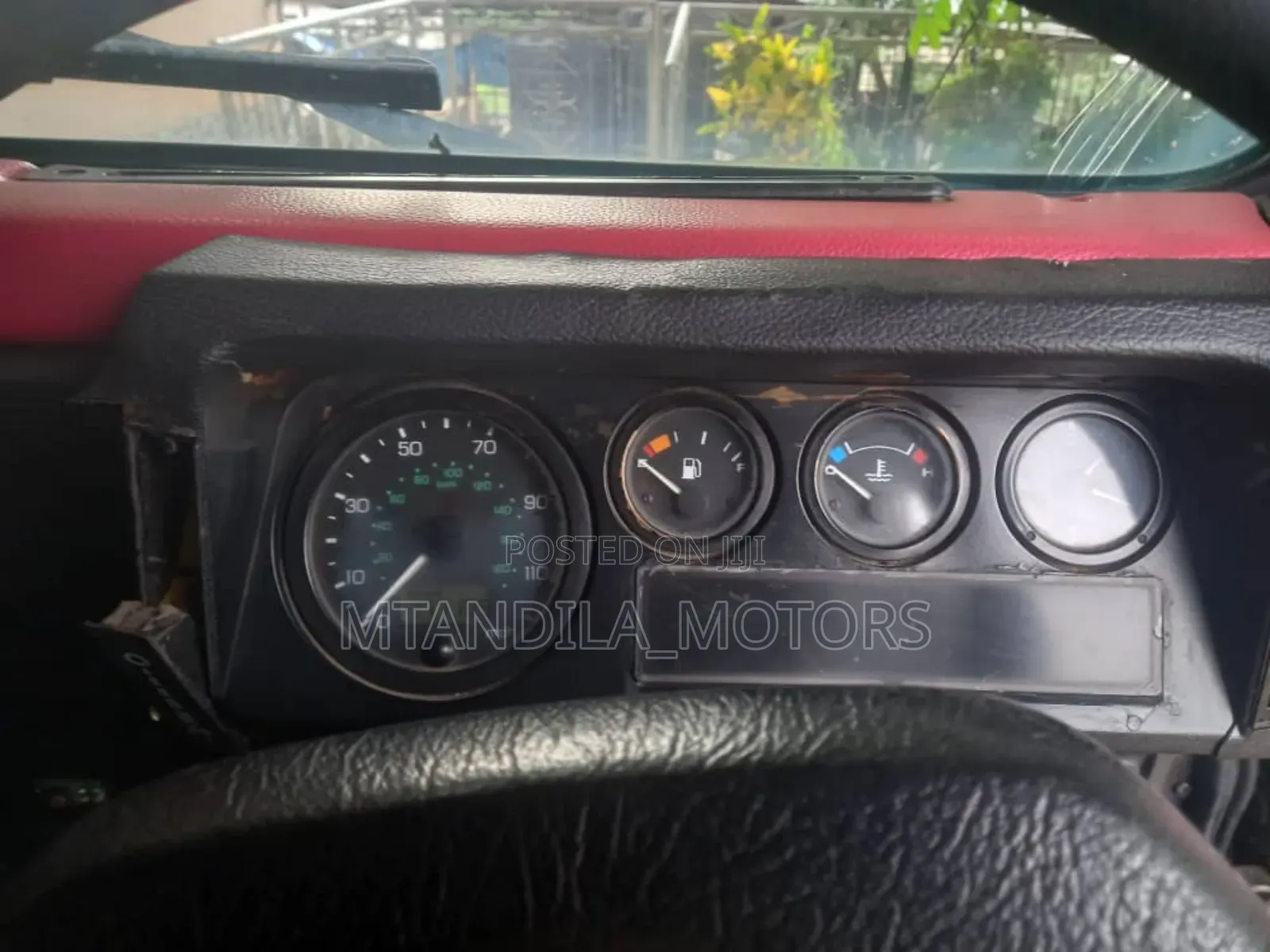 Land Rover Defender 1999 Gray