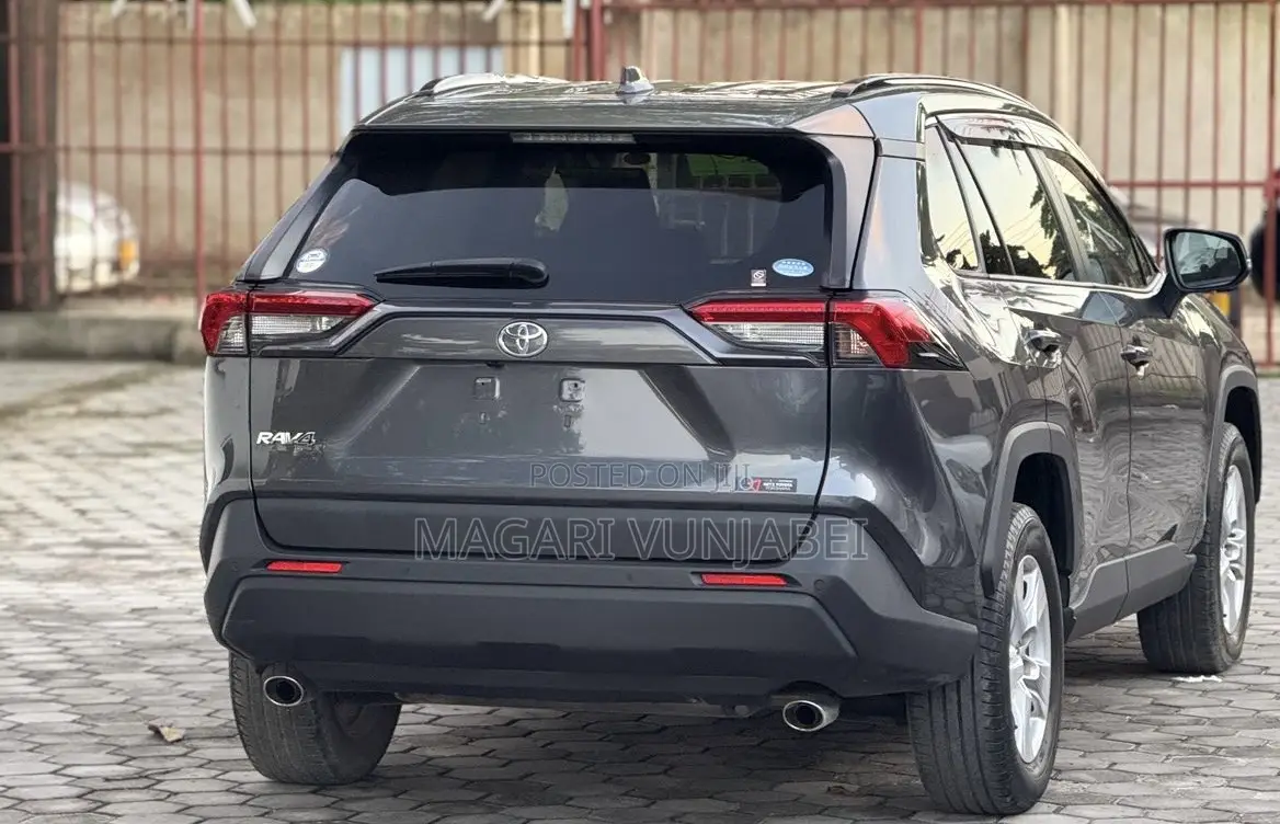 Toyota RAV4 2019 Gray