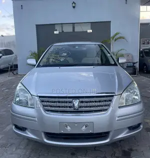 Toyota Premio 2005 Silver