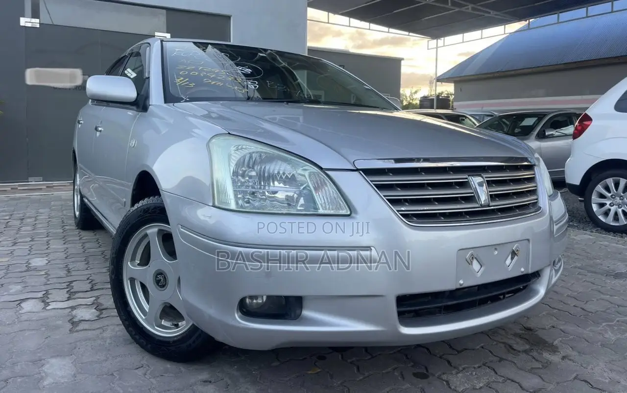 Toyota Premio 2005 Silver