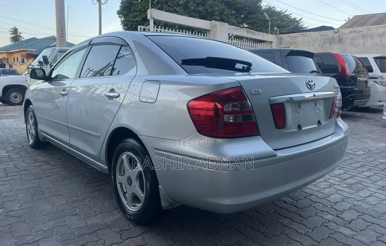Toyota Premio 2005 Silver