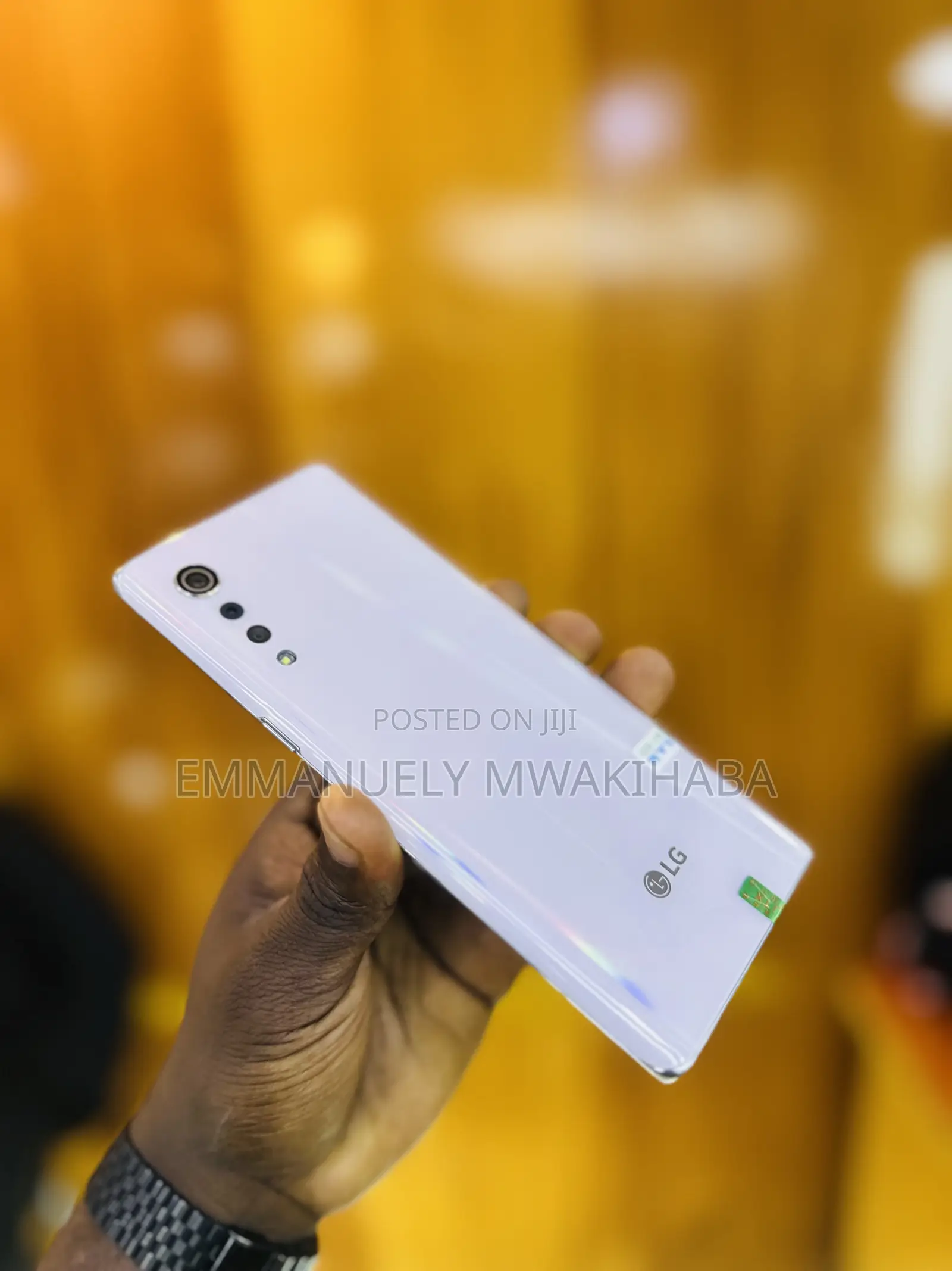 LG Velvet 128 GB White