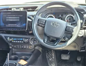 Toyota Hilux 2019 Black