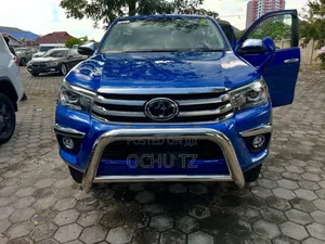 Toyota Hilux 2018 Blue
