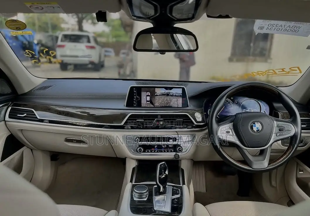 BMW 740 2016 Black