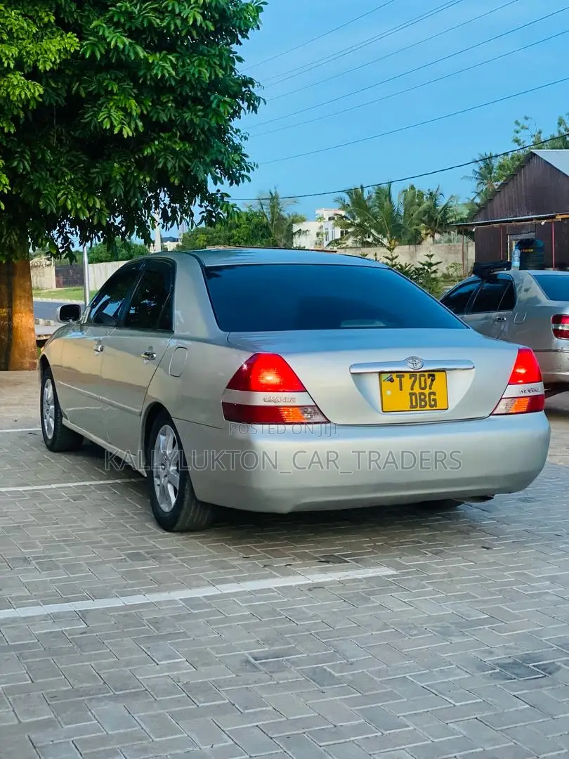 Toyota Mark II 2001 Silver