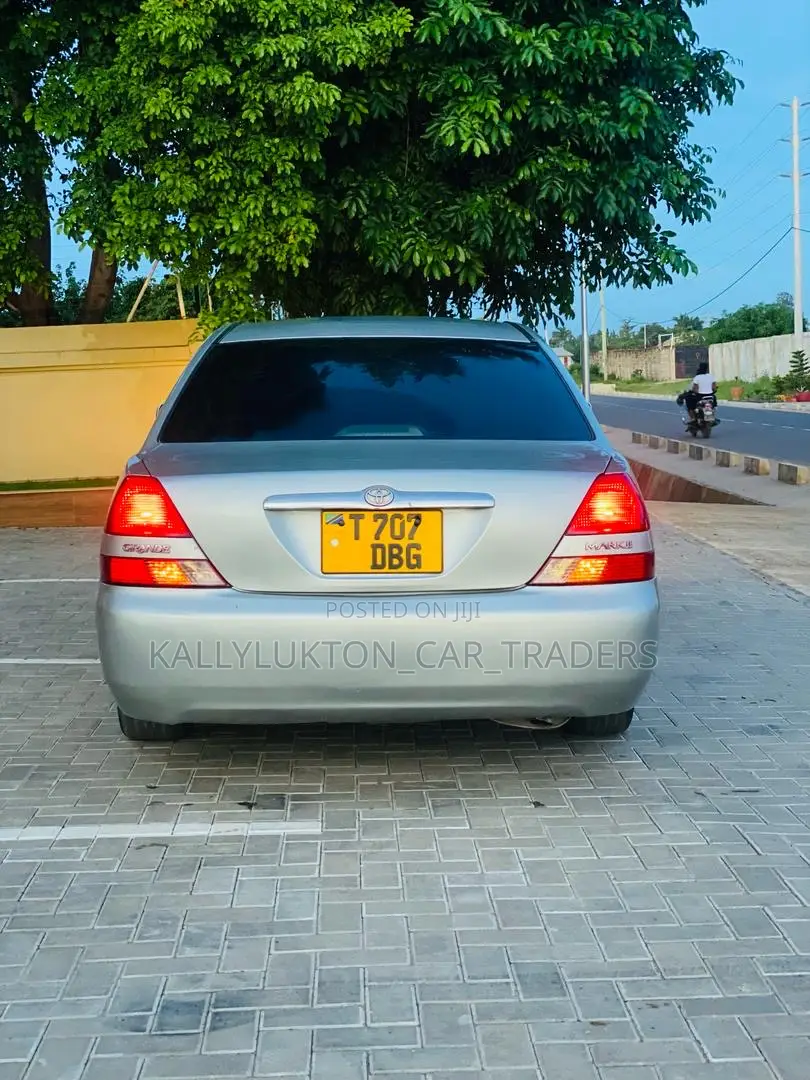 Toyota Mark II 2001 Silver