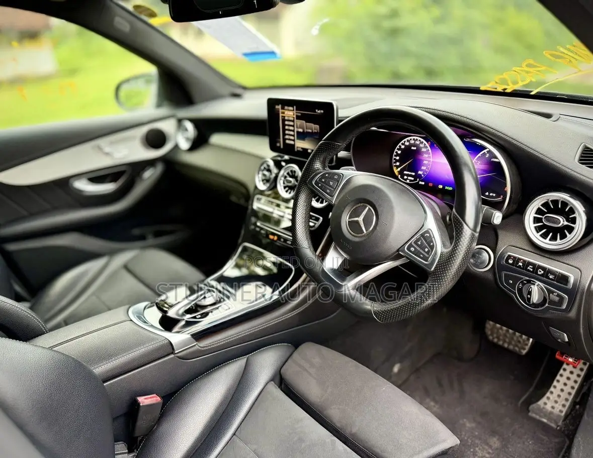 Mercedes-Benz GLC-Class 2016 Black