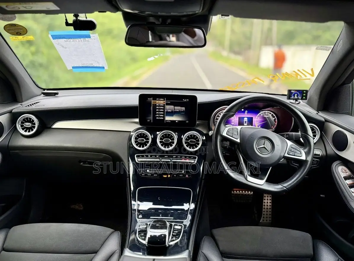 Mercedes-Benz GLC-Class 2016 Black