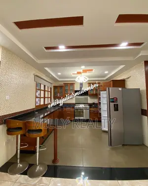 Furnished 3bdrm Villa in Ada Estate Near for rent