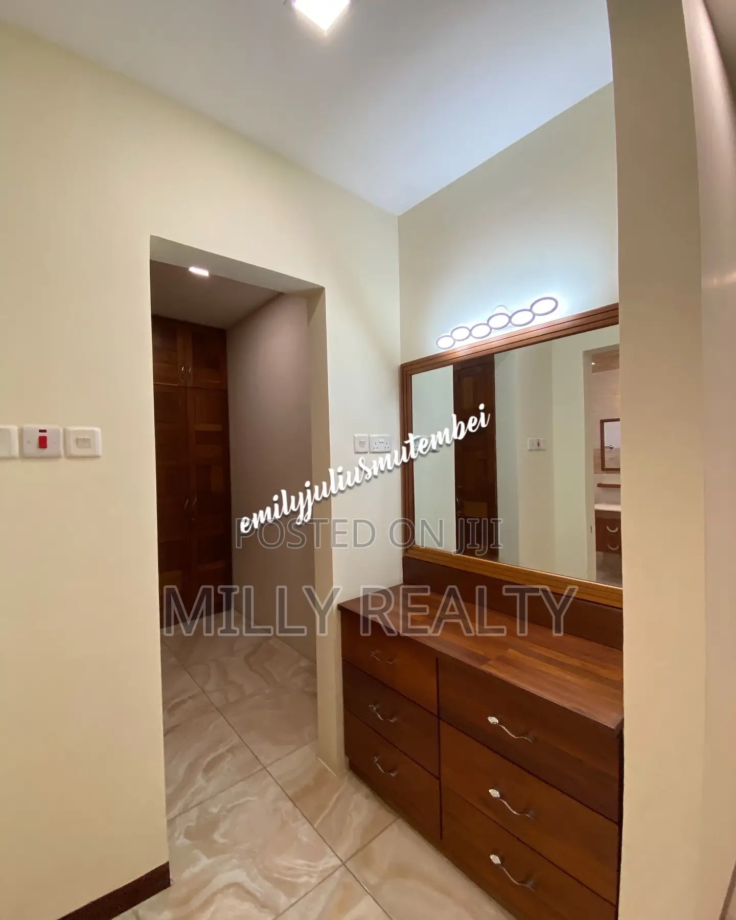 Furnished 3bdrm Villa in Ada Estate Near for rent
