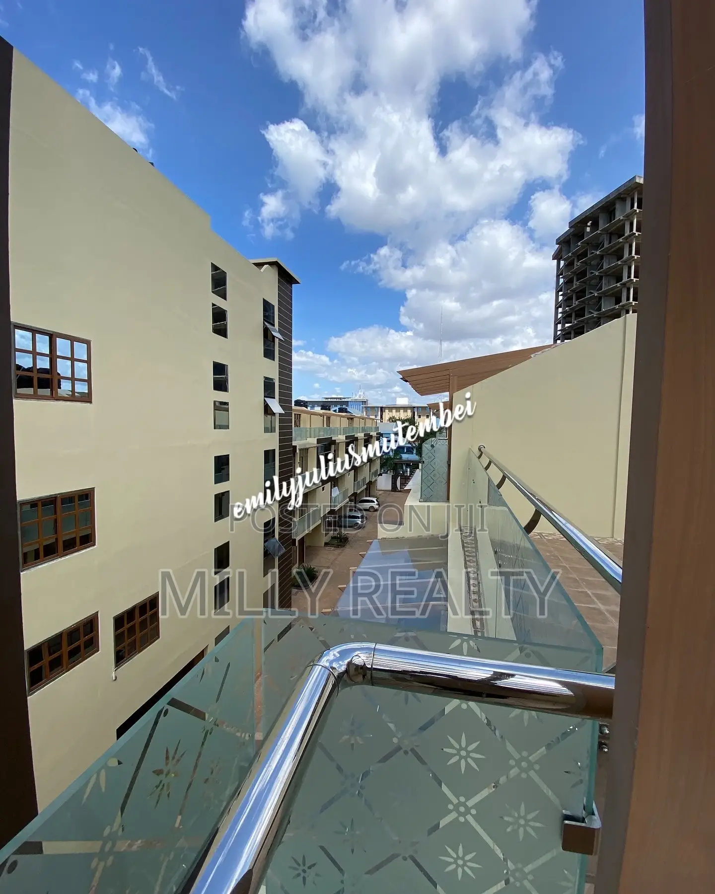 Furnished 3bdrm Villa in Ada Estate Near for rent