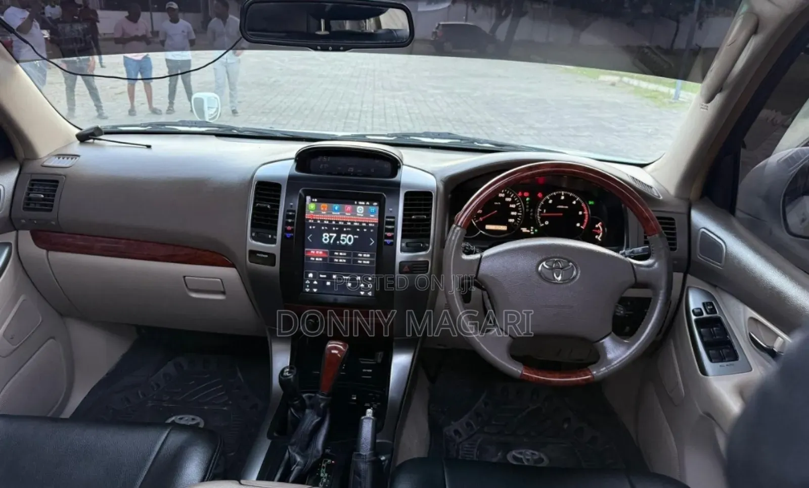 Toyota Land Cruiser Prado 2005 White