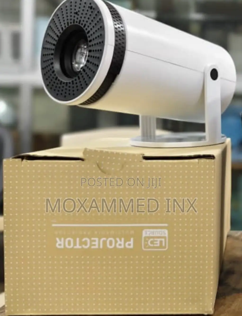 Smart Android Projector Hy300