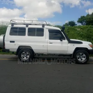 Toyota Land Cruiser Prado 3.0 D-4D (190 Hp) 7 seats 2015 White