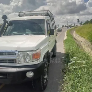 Toyota Land Cruiser Prado 3.0 D-4D (190 Hp) 7 seats 2015 White