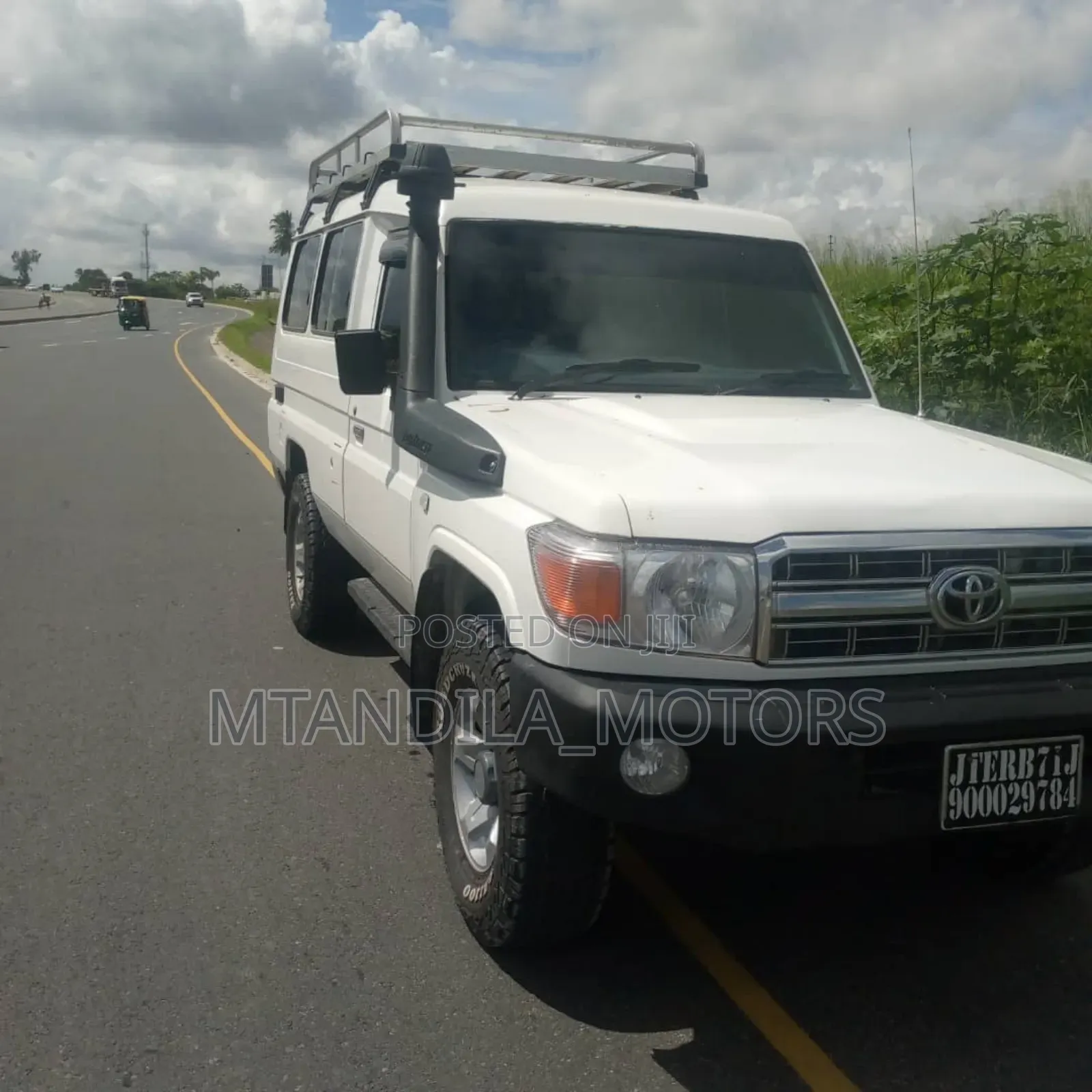 Toyota Land Cruiser Prado 3.0 D-4D (190 Hp) 7 seats 2015 White