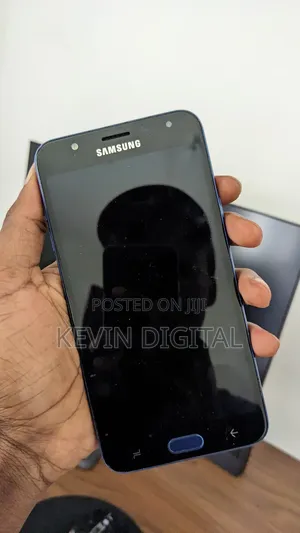 Samsung Galaxy J7 32 GB Blue