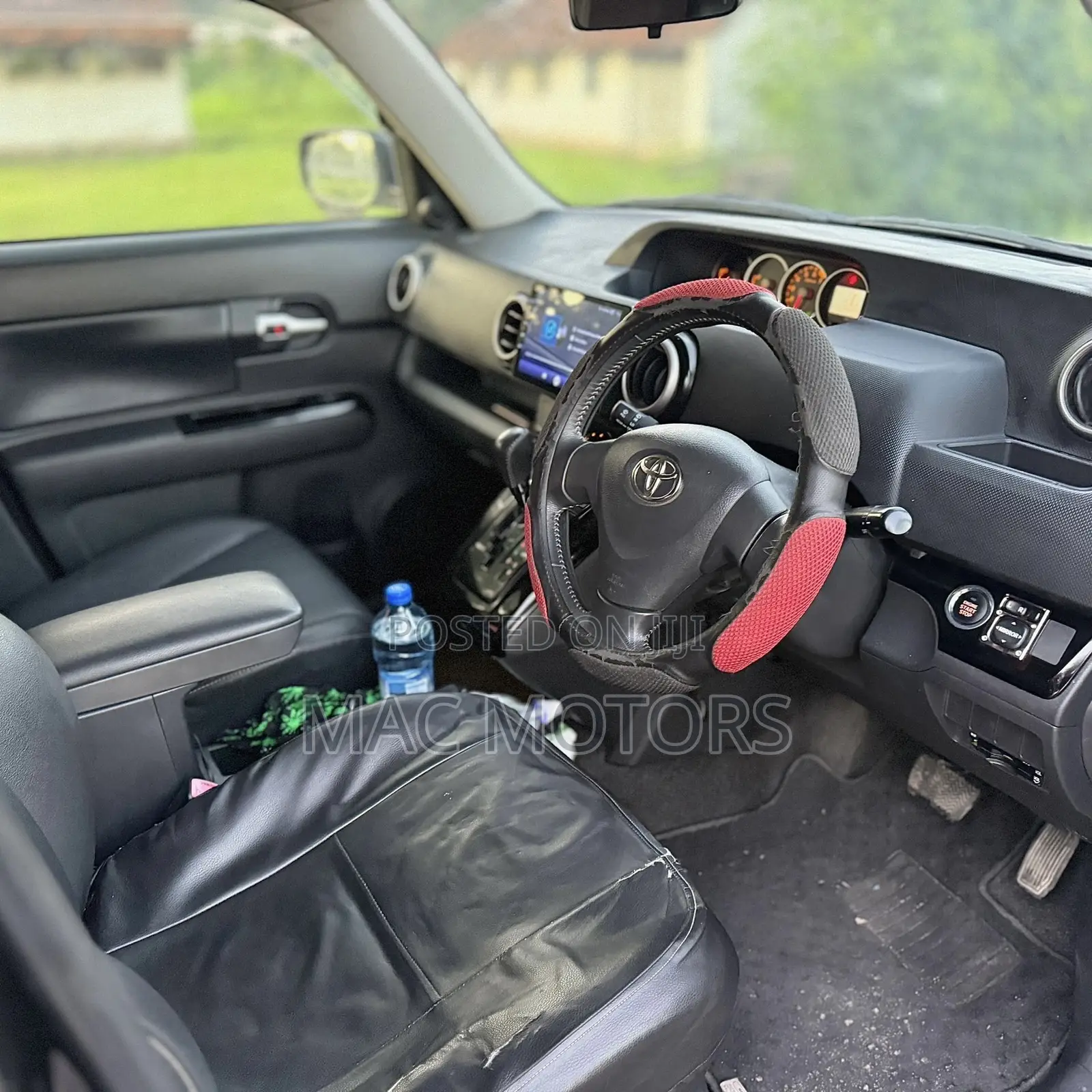 Toyota Corolla Rumion 2011 Black