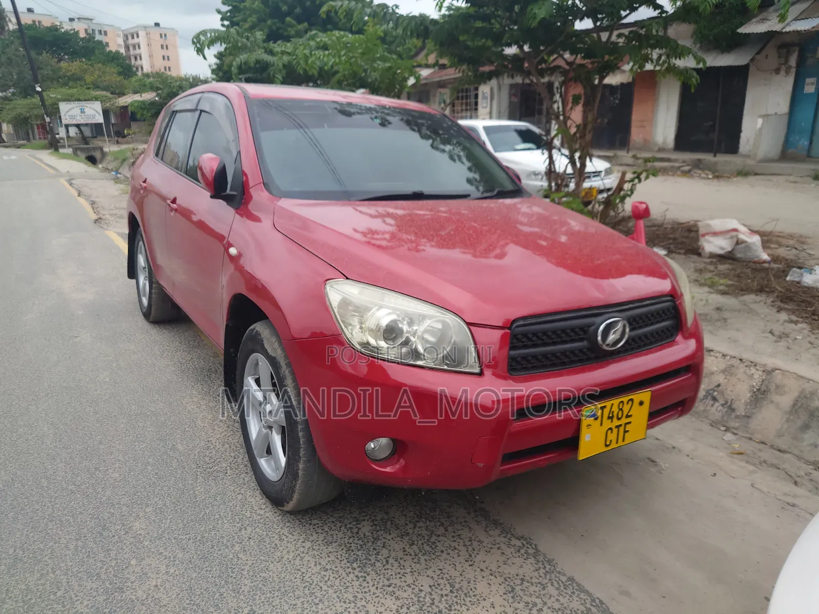 Toyota RAV4 2.0 Automatic 2005 Red