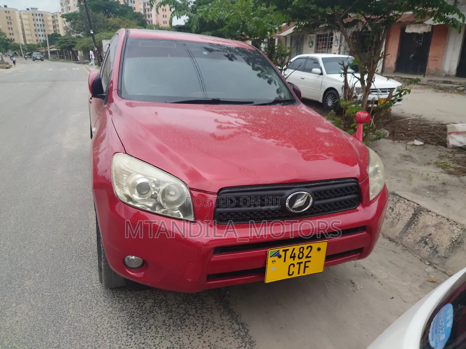 Toyota RAV4 2.0 Automatic 2005 Red