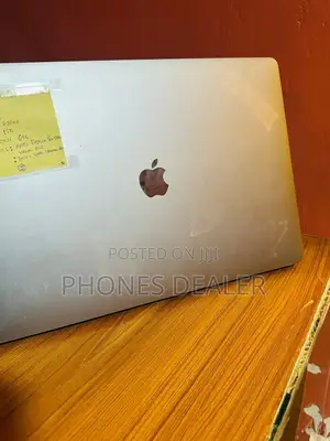 Laptop Apple MacBook Pro 2019 16GB Intel Core i7 SSD 512GB
