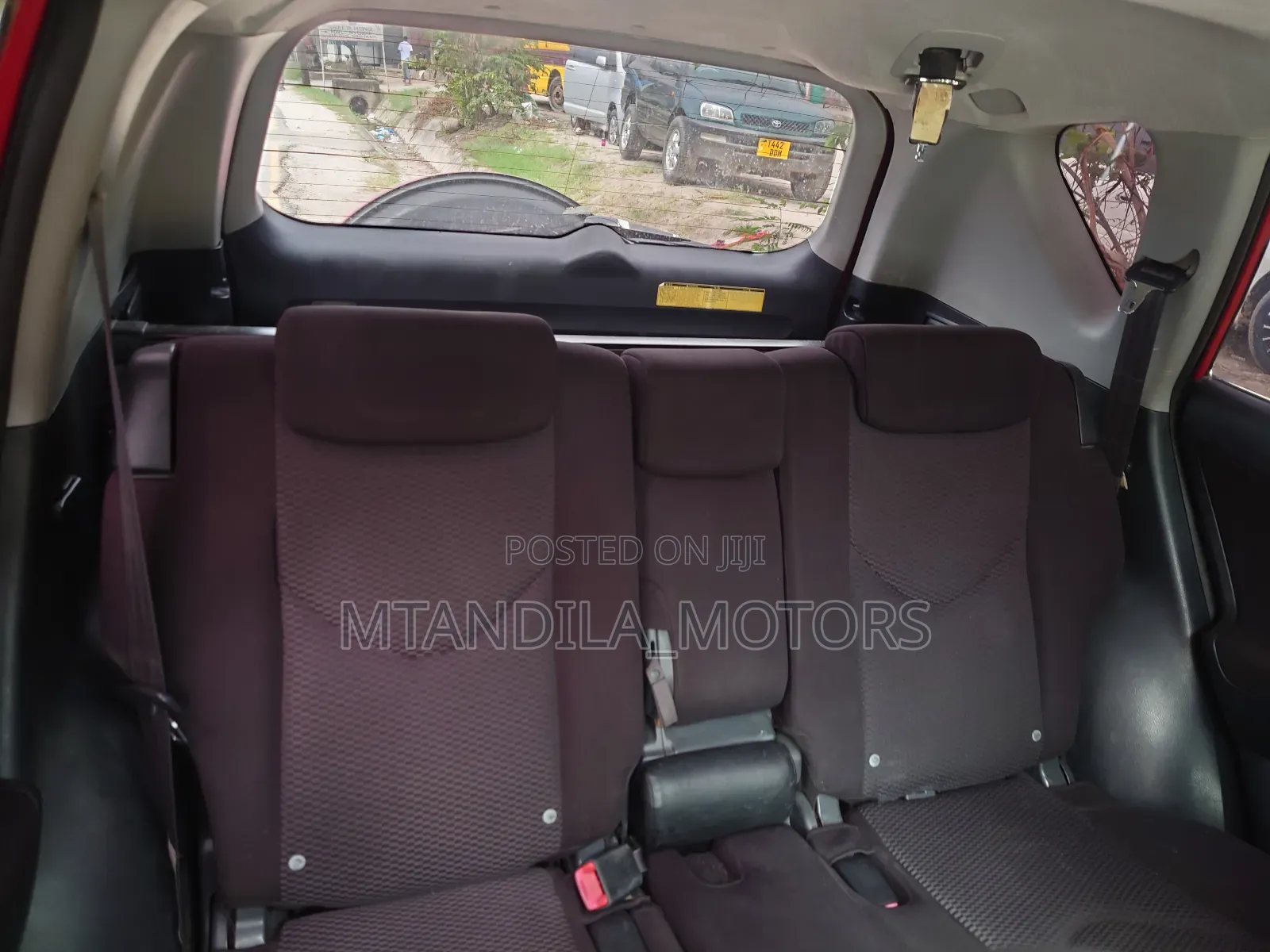 Toyota RAV4 2.0 Automatic 2005 Red