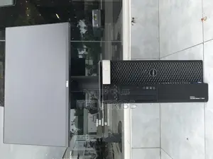 Desktop Computer Dell Precision 3000 8GB Intel Xeon HDD 500GB